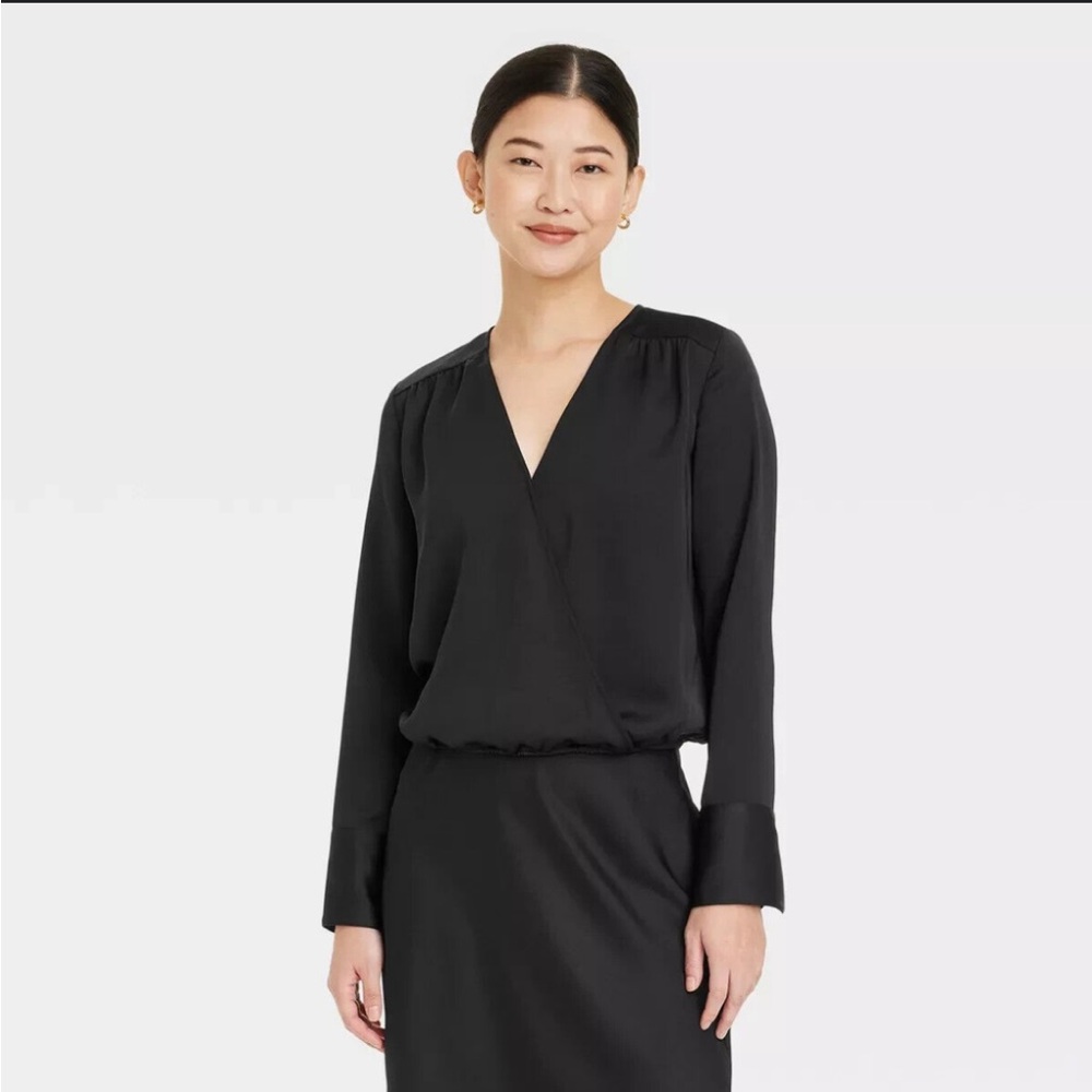 NWOT a new day Crossover Blouse